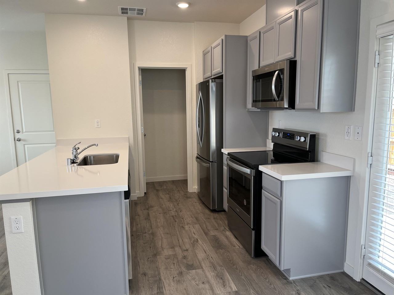 3093 Pruett Dr #1 - Photo 6 of 21