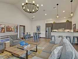 featured image of 1060 Insignia Loop