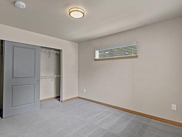 1060 Insignia Loop - Photo 7 of 35