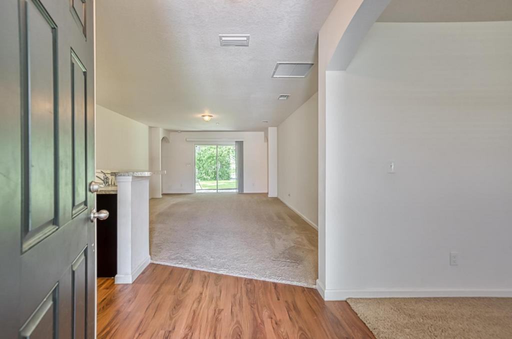 77798 Lumber Creek Blvd - Photo 2 of 21