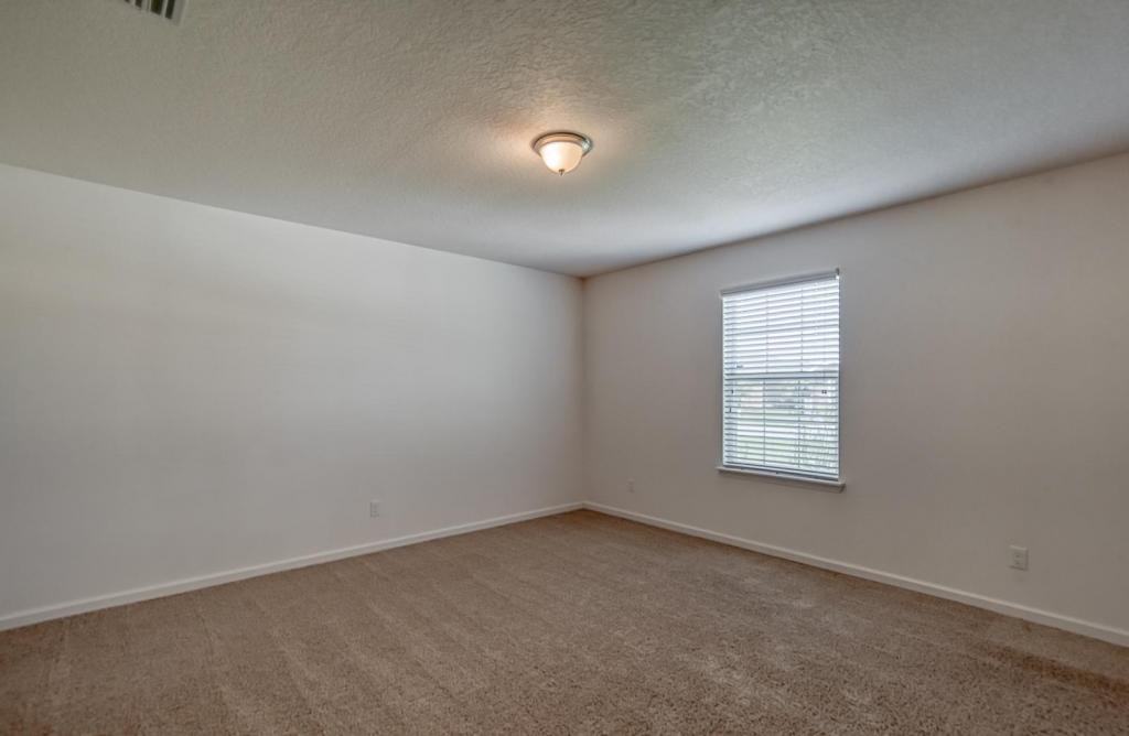 77798 Lumber Creek Blvd - Photo 3 of 21