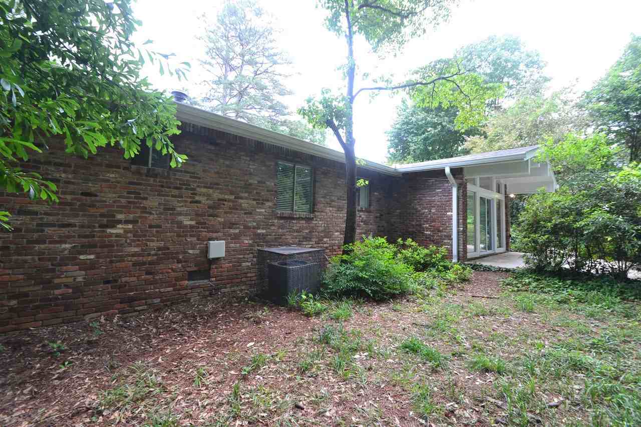 539 Safari Cir - Photo 2 of 2