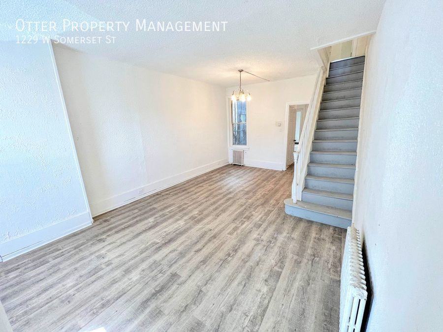 1229 W Somerset St - Photo 2 of 35