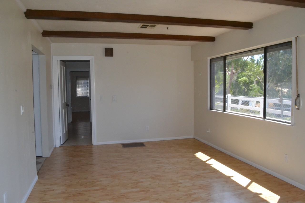 118 Alva Ln - Photo 2 of 13