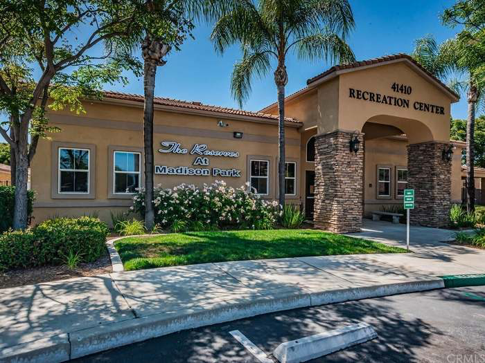 41410 Juniper St #223