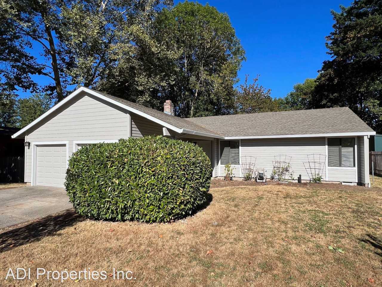 3041 SE TIMBERLAKE DR - Photo 2 of 5