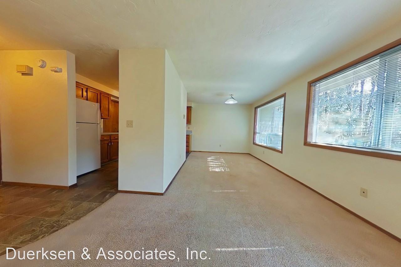 4163 Nw Walnut Pl - Photo 3 of 10