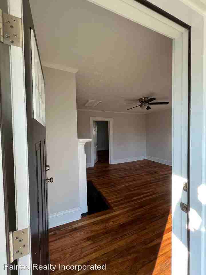 102 W. Summit Avenue - Photo 3 of 23