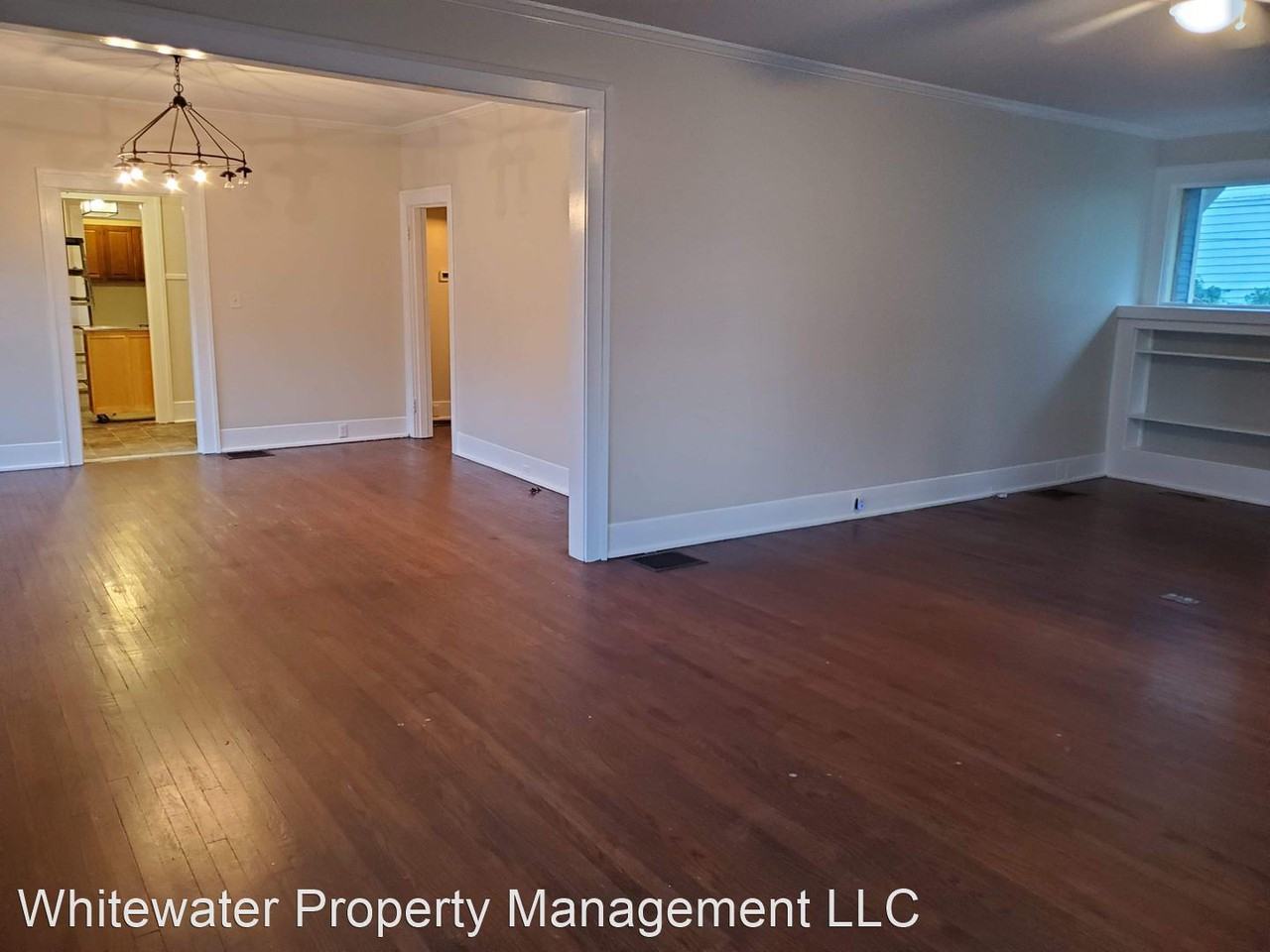 2112 Duncan Ave - Photo 2 of 9