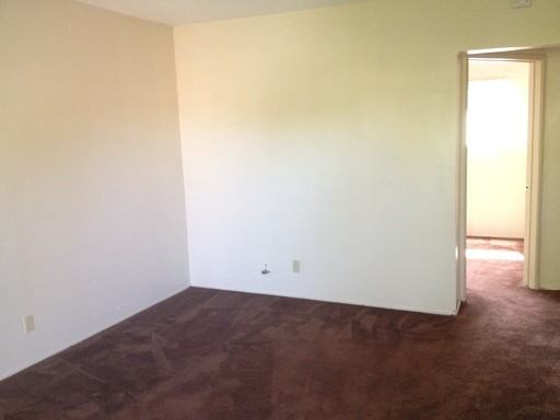2840 6th St - Photo 2 of 6