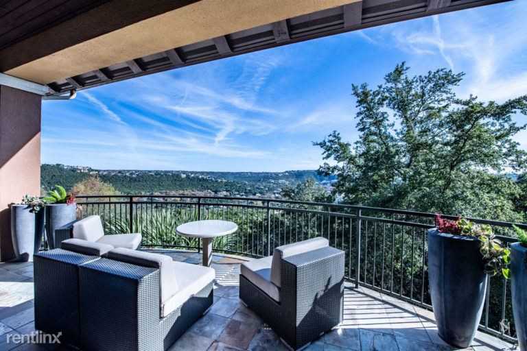 6507 Jester Blvd - Photo 3 of 18