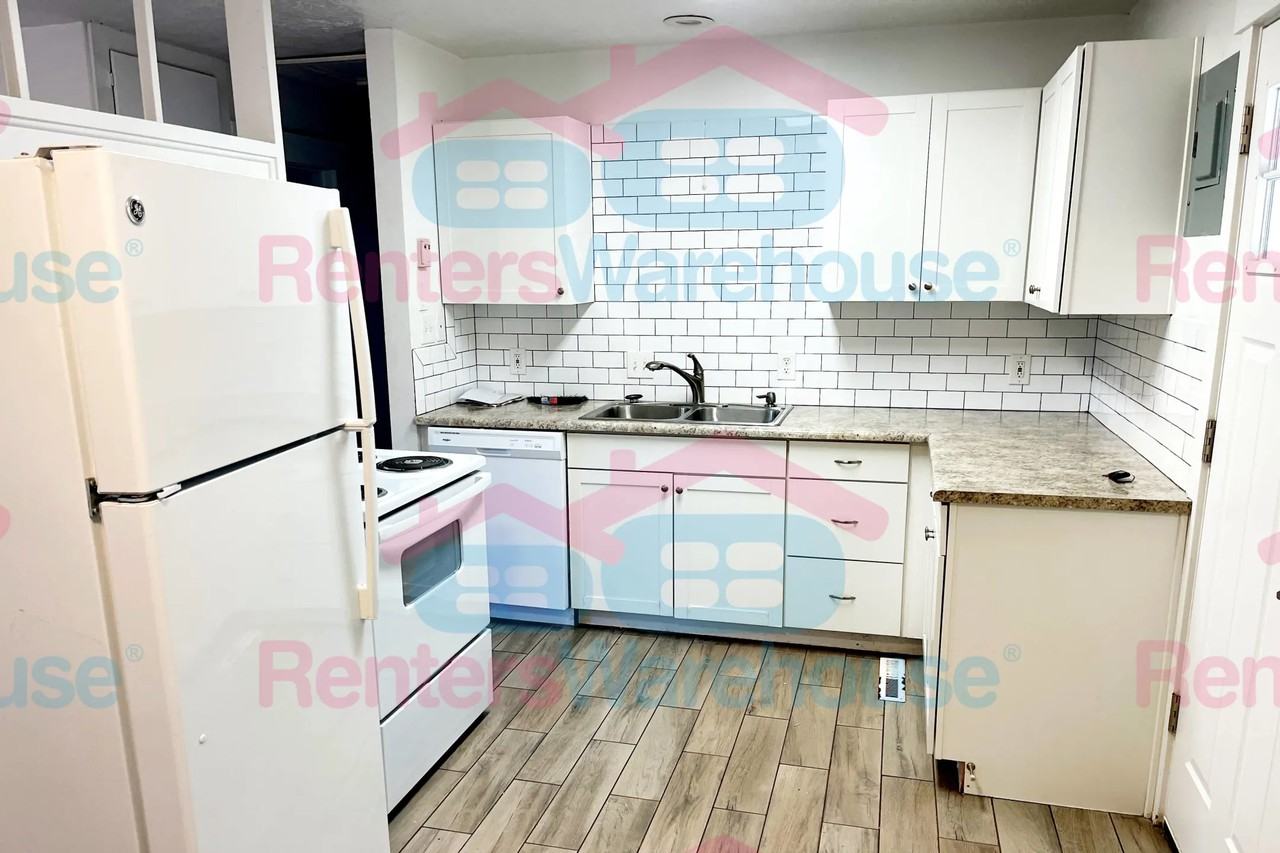 87 S 1860 W - Photo 2 of 12