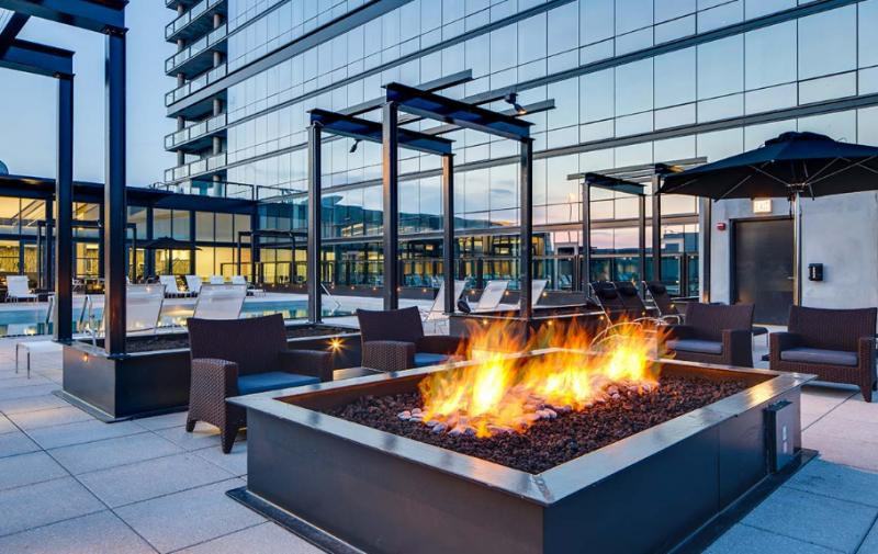 840 W Blackhawk St #2-2 - Photo 7 of 13