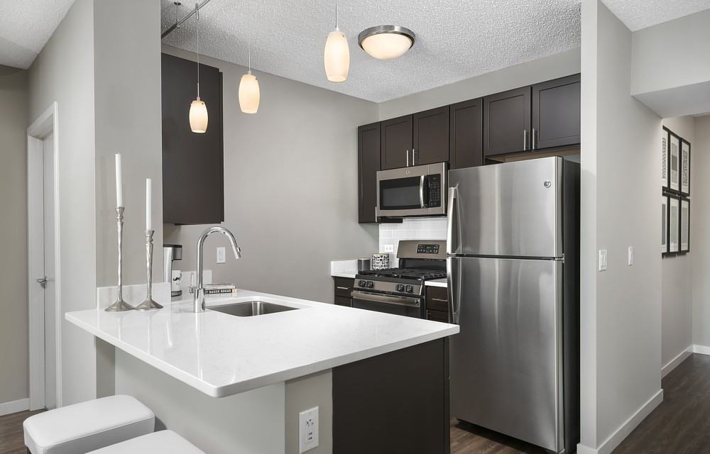 355 E Ohio St #1-1DEN - Photo 2 of 13