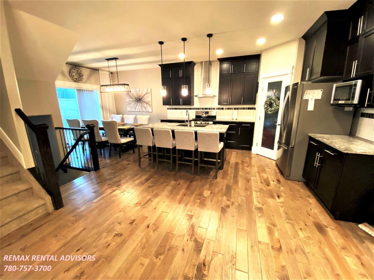 4374 Crabapple Cres Sw - Photo 3 of 22