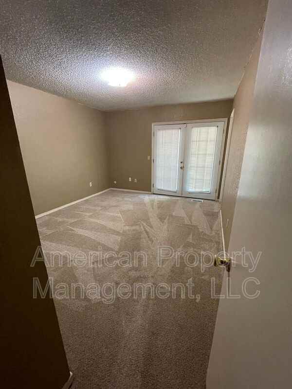 4407 S Gum Ave - Photo 7 of 14