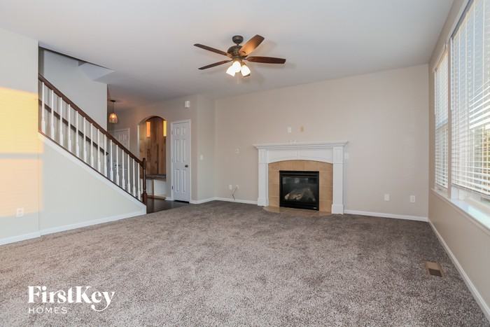 8511 Crozat St - Photo 3 of 15