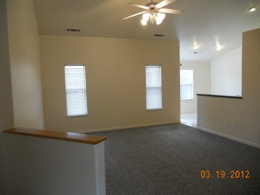 1131 5th St - Photo 2 of 2