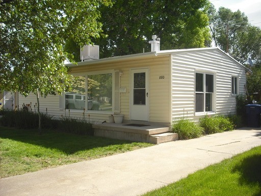 880 N 1400 W - Photo 2 of 42