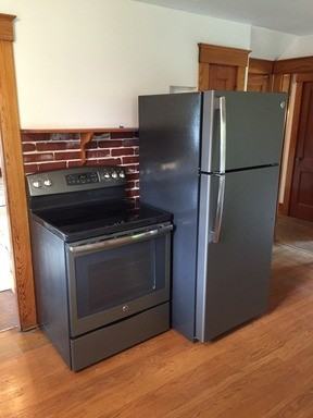 398 Main St - Photo 2 of 2