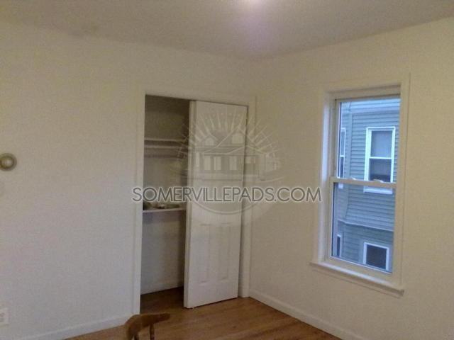 594 Broadway - Photo 2 of 5