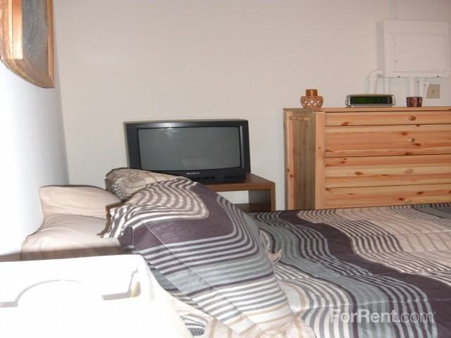 Bristol Gardens - Photo 2 of 14