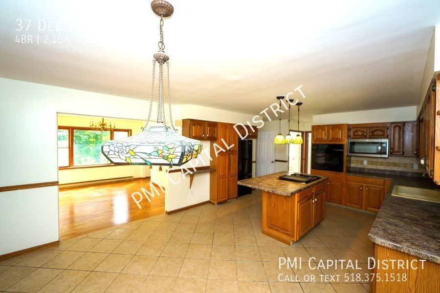 37 Deer Cliff Rd - Photo 3 of 46
