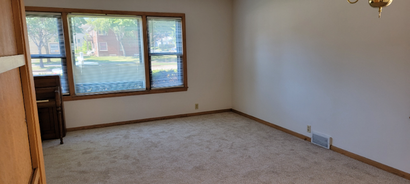 2726 N 76th St - Photo 6 of 13