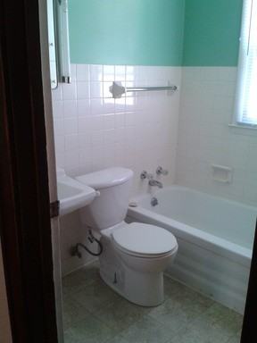 3940 12th St - Photo 2 of 3