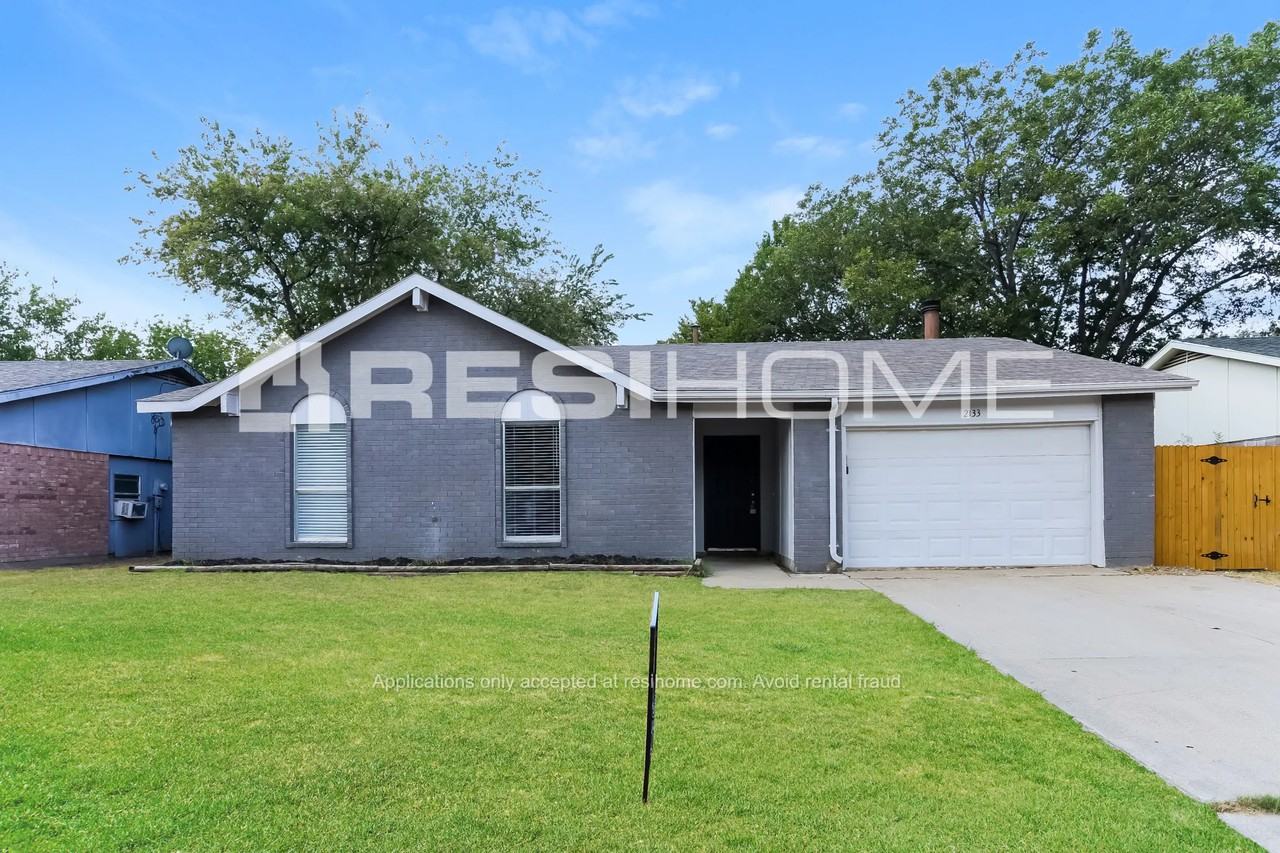 2133 Sheriff Dr, Grand Prairie, TX 75051 3 Bedroom House for 2,140/month Zumper