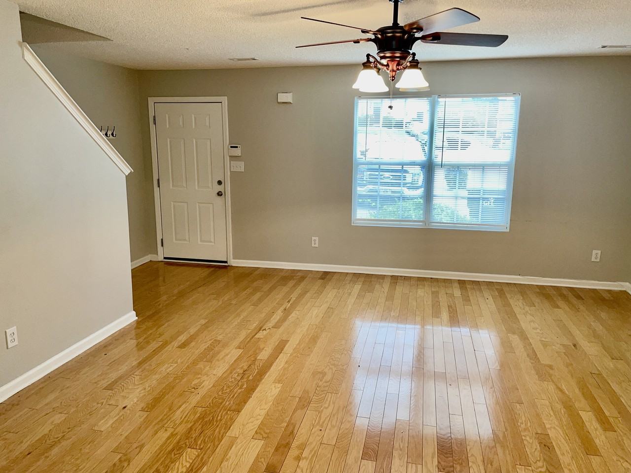 5505 Sierra Trl - Photo 3 of 9