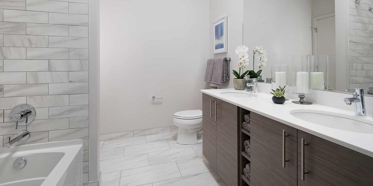 1222 W Madison St #1-1 - Photo 3 of 14