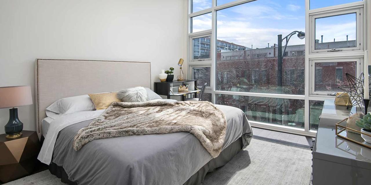 1222 W Madison St #1-1 - Photo 4 of 14