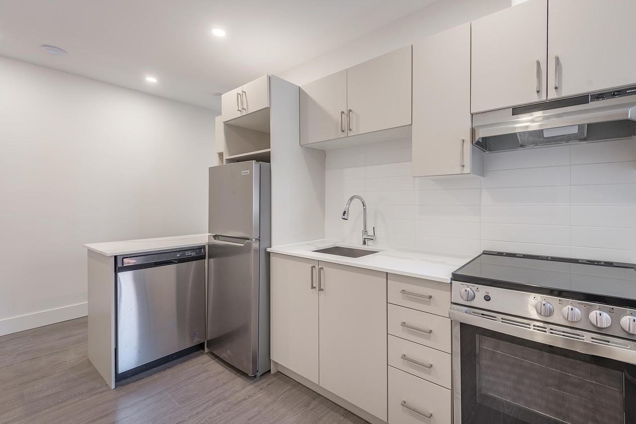 3255 SaintZotique Apartments 3255 Rue SaintZotique E, Montréal, QC