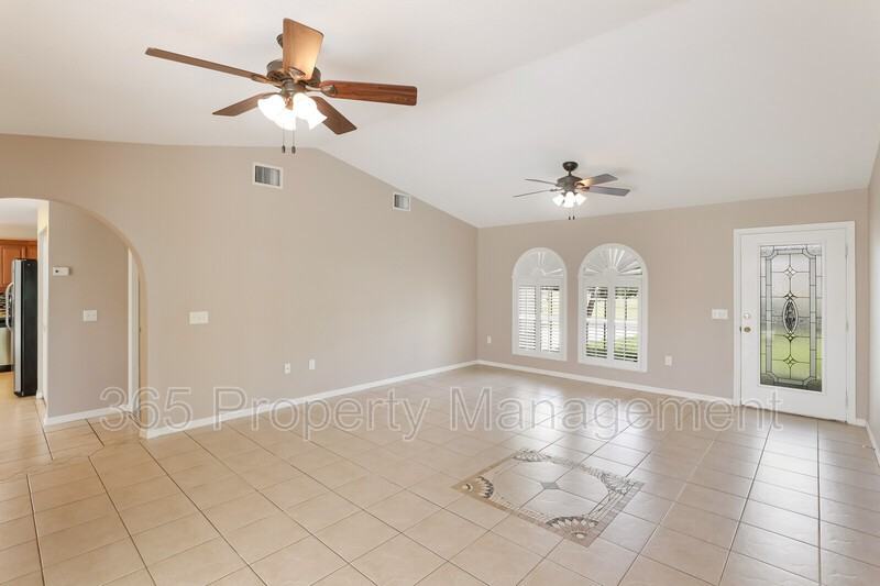 2004 Boca Chica Ave - Photo 3 of 24