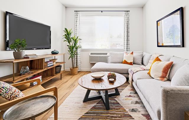 425 River Rd - Photo 6 of 19