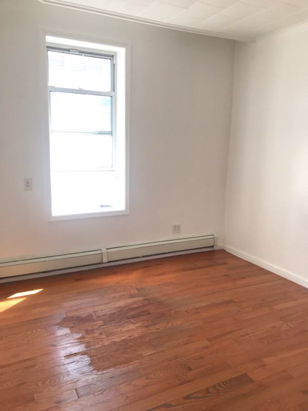 1119 72nd Street 2f - Photo 3 of 8