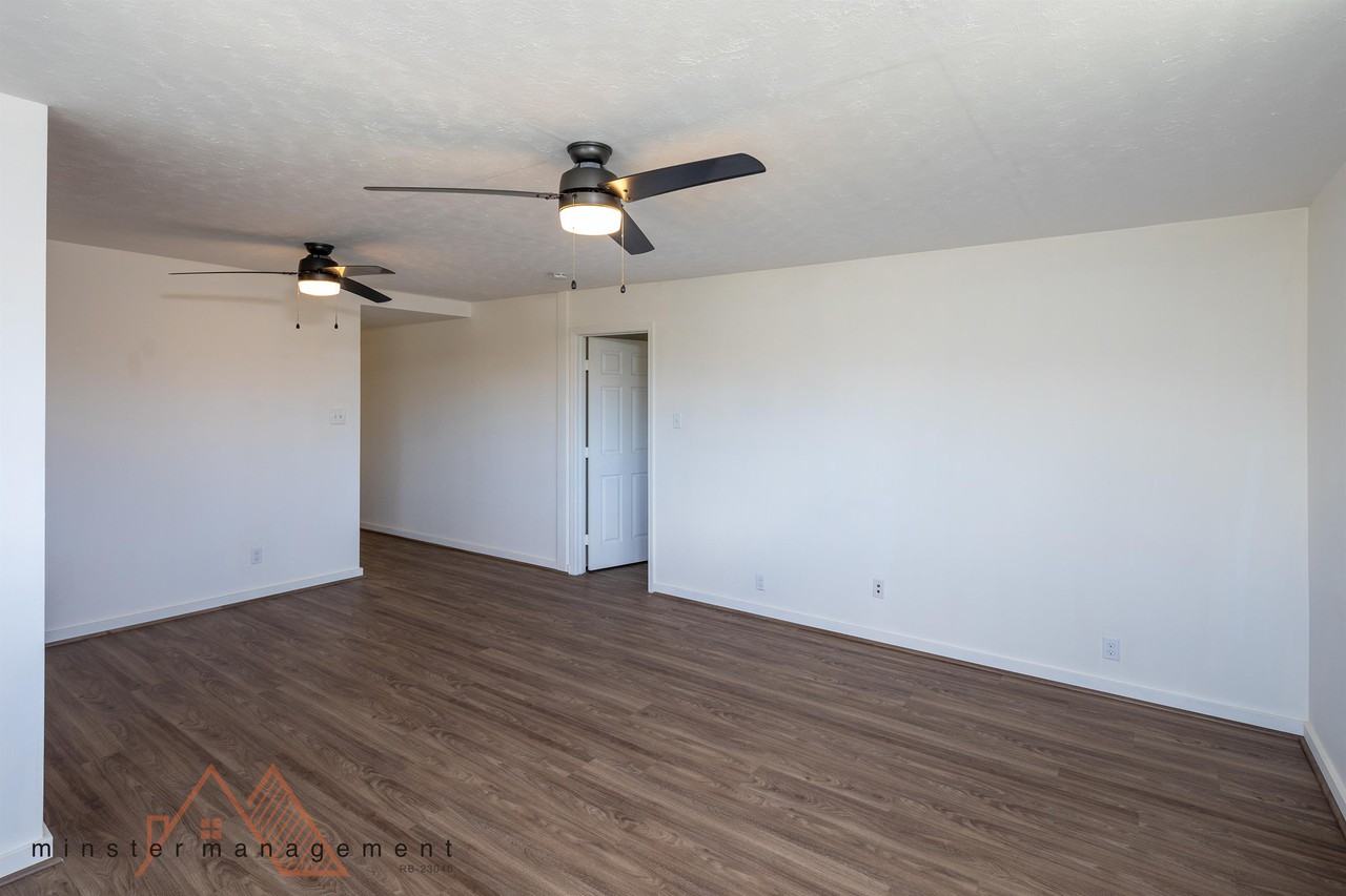 2133 Metcalf St #A - Photo 6 of 19