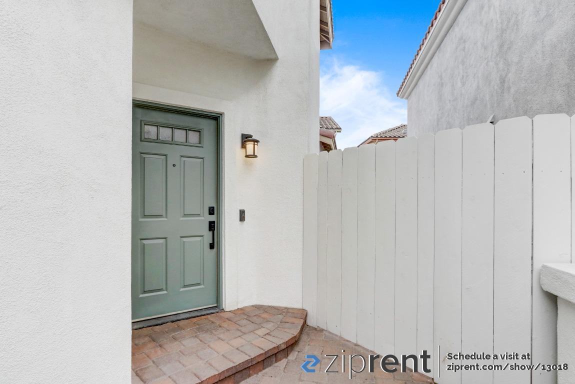 1059 Laguna Seca Loop - Photo 2 of 17