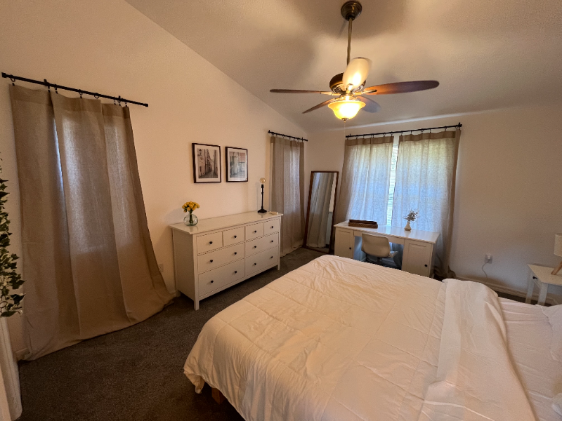 520 Buttonwood Dr - Photo 4 of 15