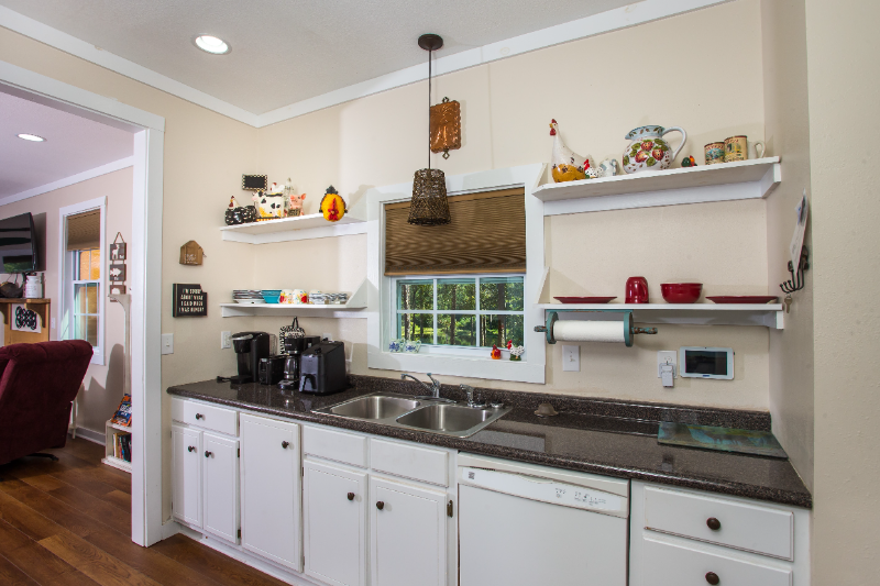 590 Saint Luke Church Rd - Photo 4 of 21