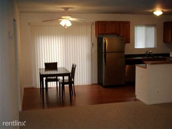 5463 Lexington Ave - Photo 2 of 3