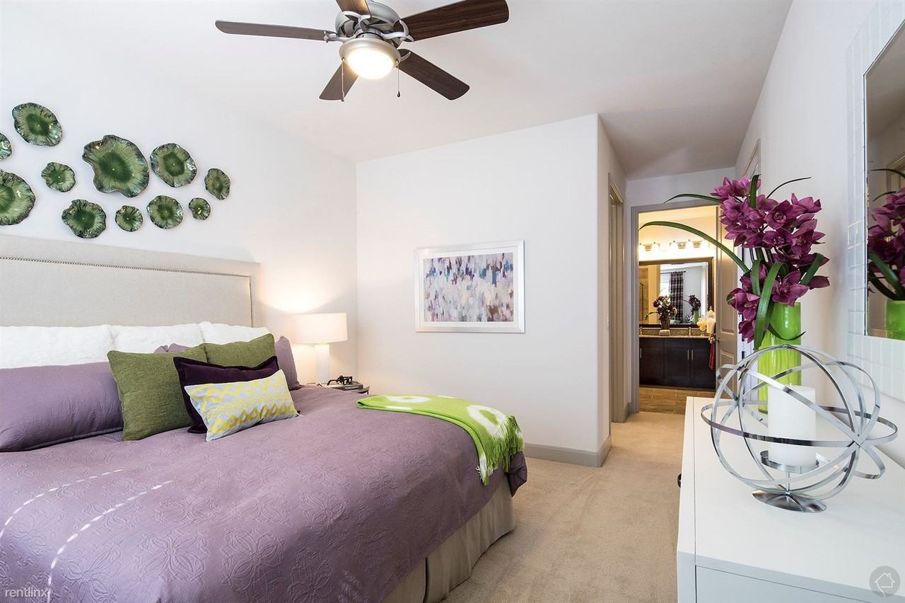 1031 - Photo 2 of 10