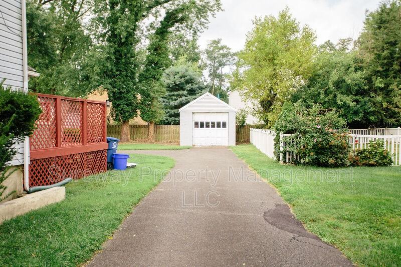 220 South Church Street - Photo 3 of 50