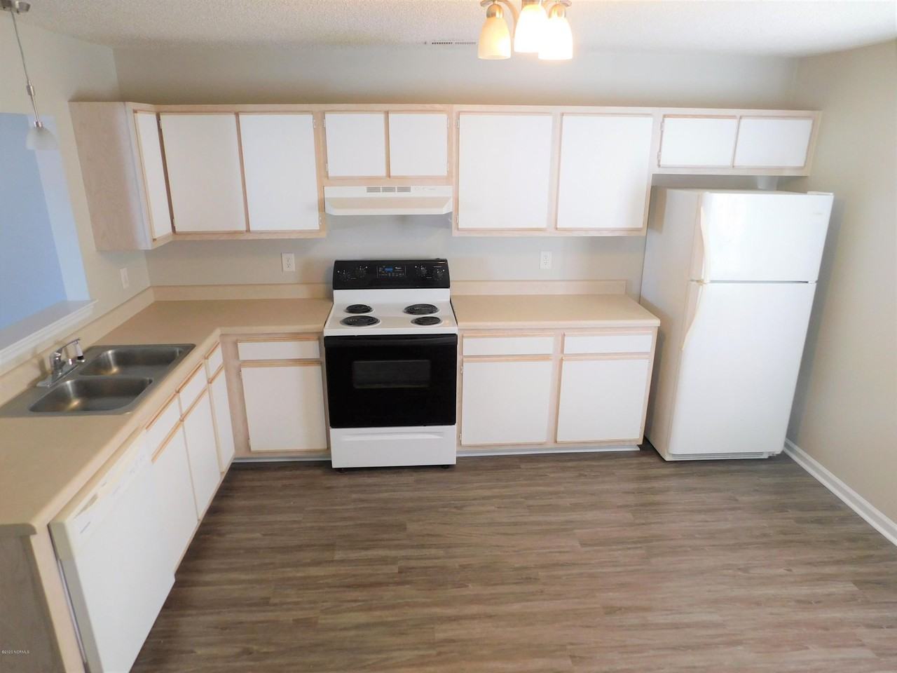 111 Timberlake Trail - Photo 3 of 4