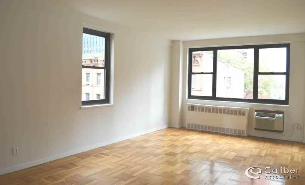 E 39th St #58