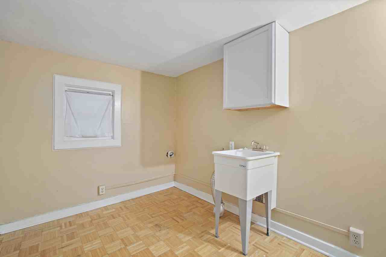 227 Regent St #227REGENT - Photo 2 of 24