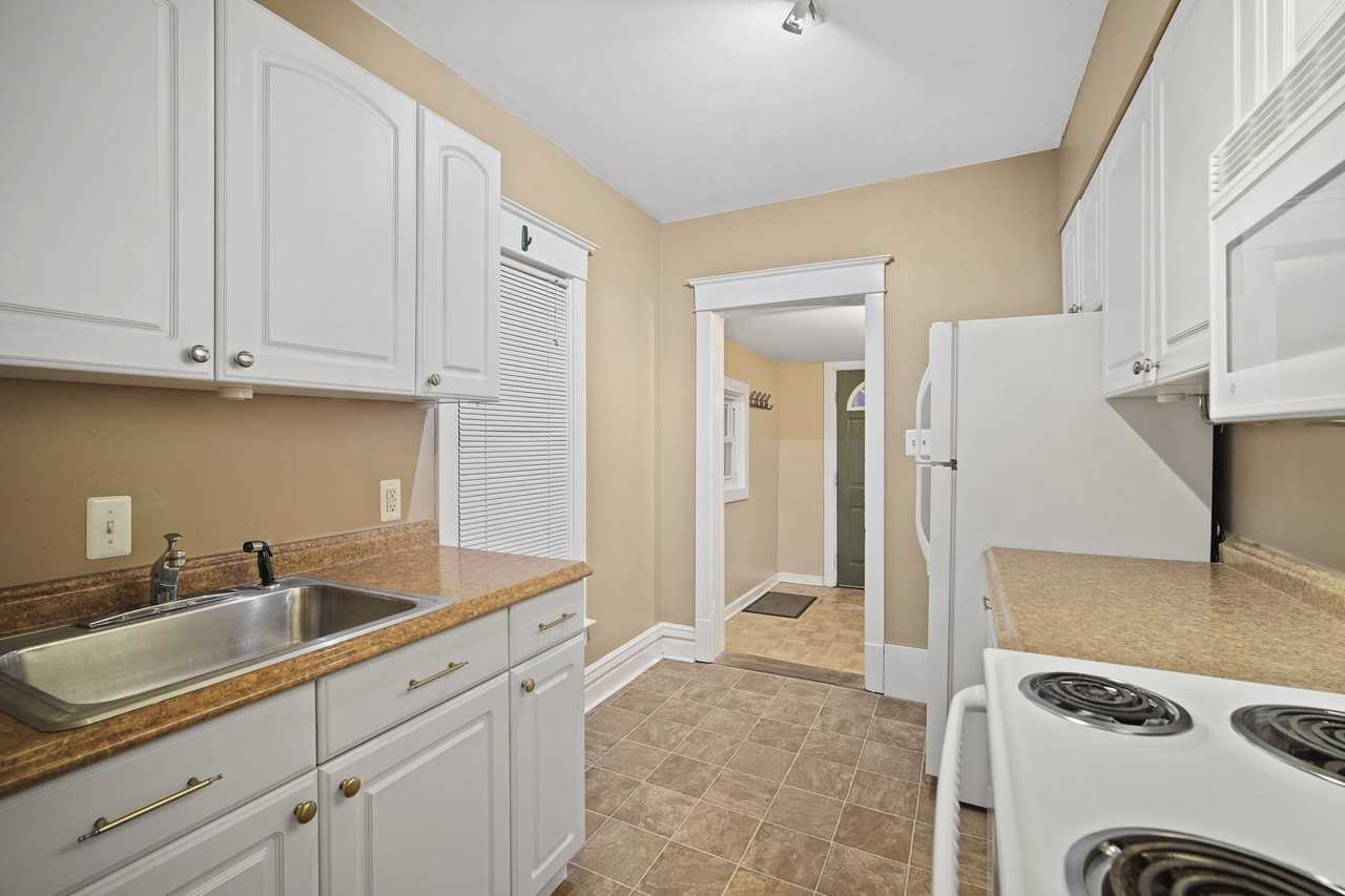 227 Regent St #227REGENT - Photo 6 of 24