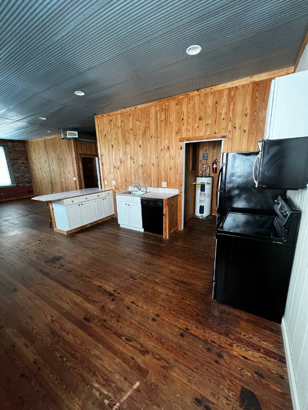 1043 S Pine St #A - Photo 7 of 20