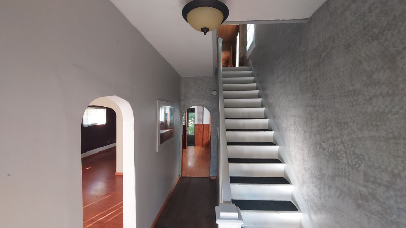 602 E 3rd St - Photo 2 of 22